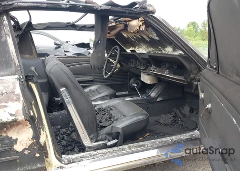 1966 Ford Mustang z USA, uszkodzony, nr VIN 6F08T368276